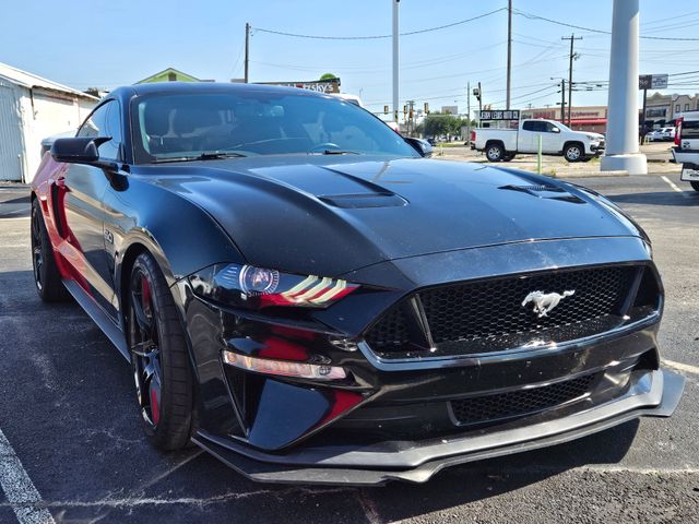 2019 Ford Mustang GT Premium photo 2