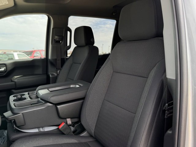2025 Chevrolet Silverado 2500HD Custom photo 27