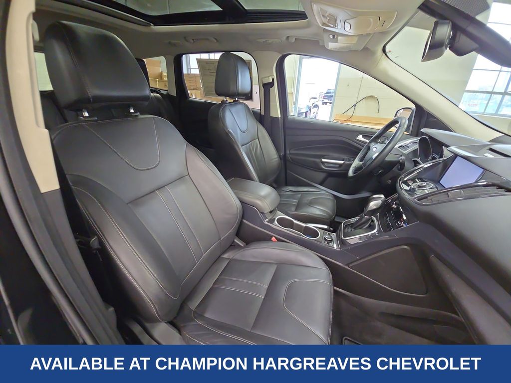 2013 Ford Escape Titanium photo 26