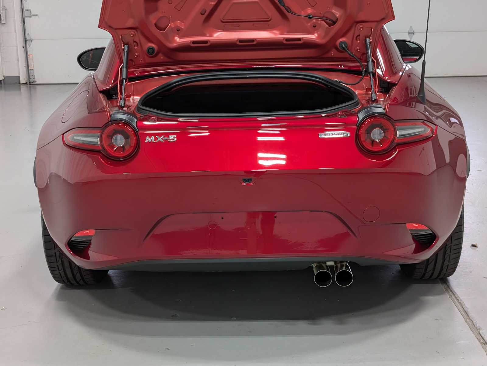 2024 Mazda MX-5 Miata Miata RF Grand Touring photo 31