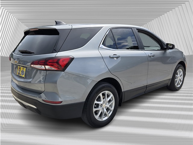 2023 Chevrolet Equinox LT photo 5