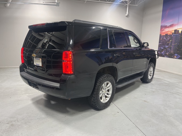 2017 Chevrolet Tahoe LS photo 5