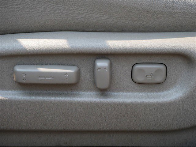 2016 Honda Pilot Elite photo 18