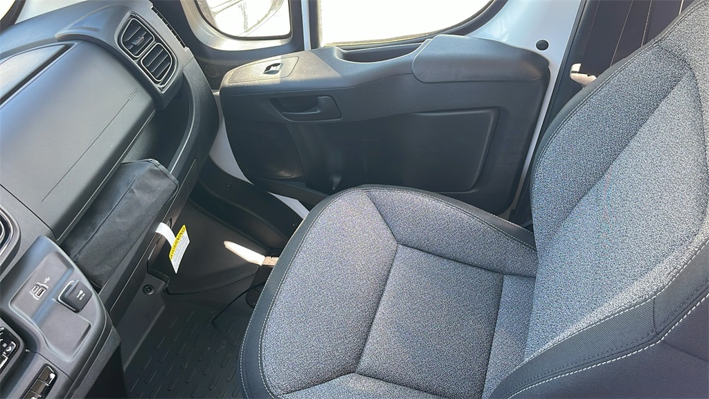 2025 Ram ProMaster 1500 photo 12