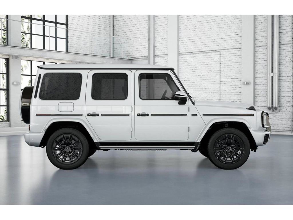 2025 Mercedes Benz G 550 photo 2