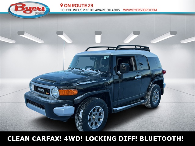 2011 Toyota FJ Cruiser Base's photo