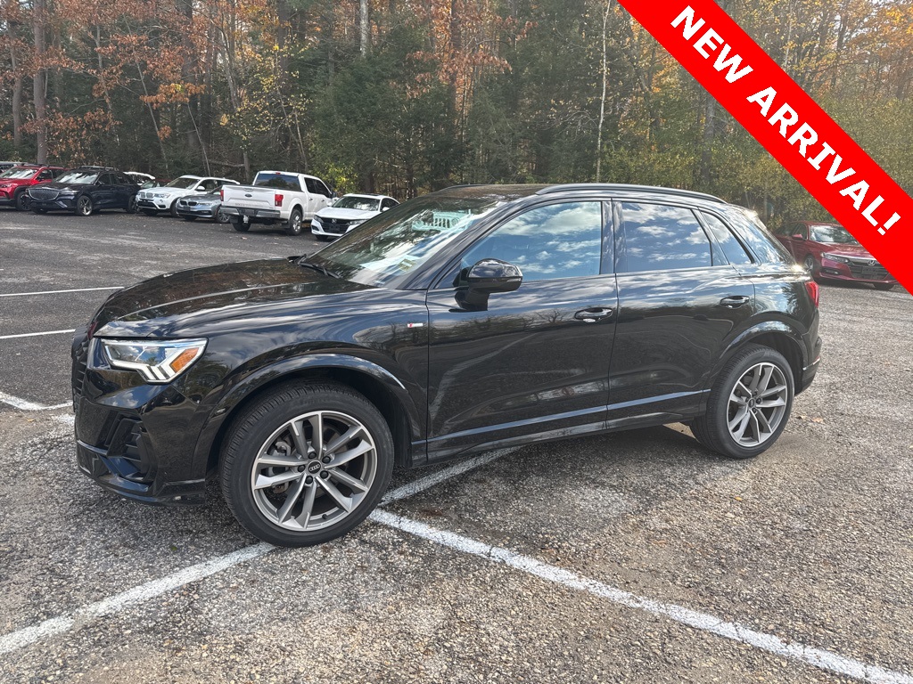 2023 Audi Q3 S Line Premium's photo