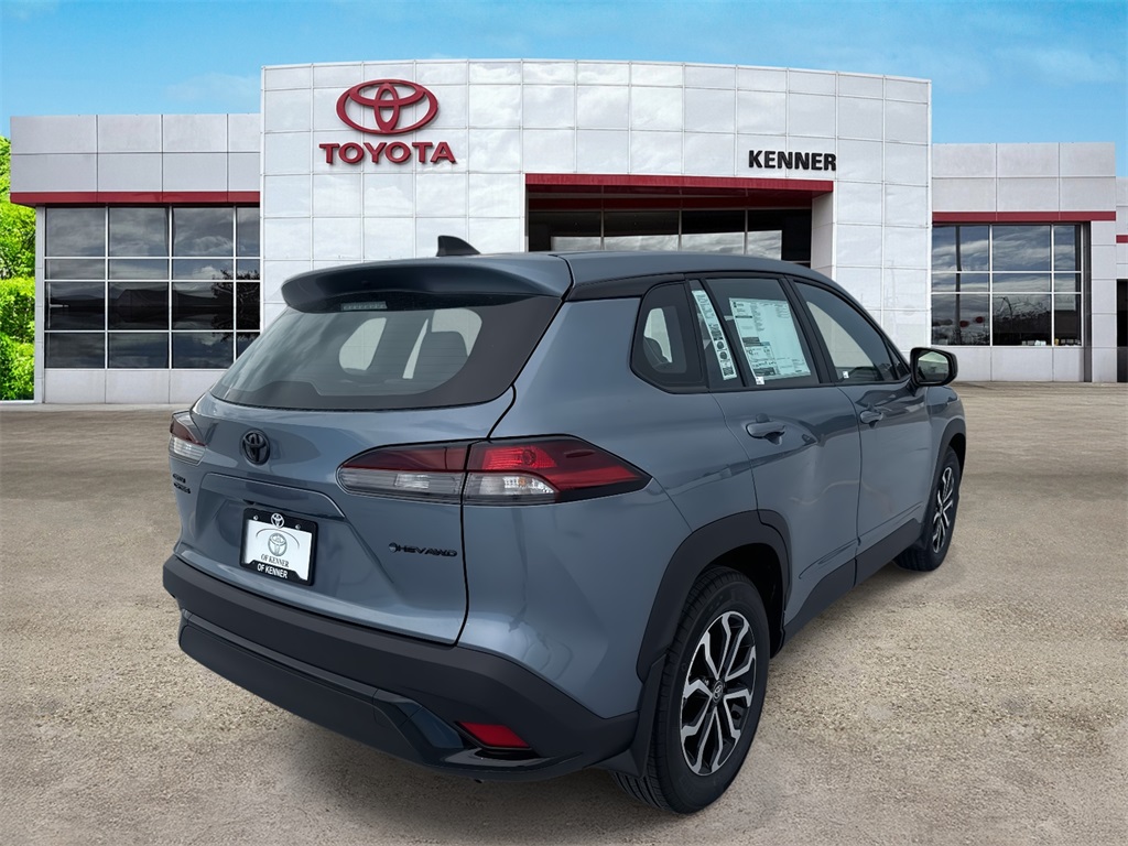 2026 Toyota Corolla Cross L photo 5