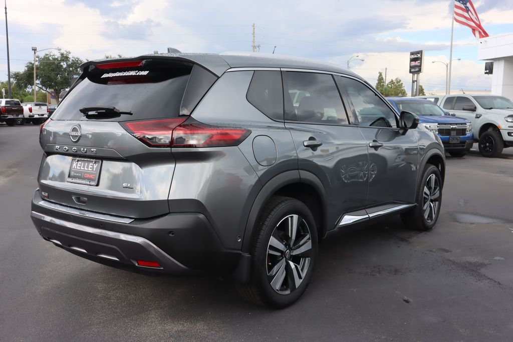 2023 Nissan Rogue SL photo 7