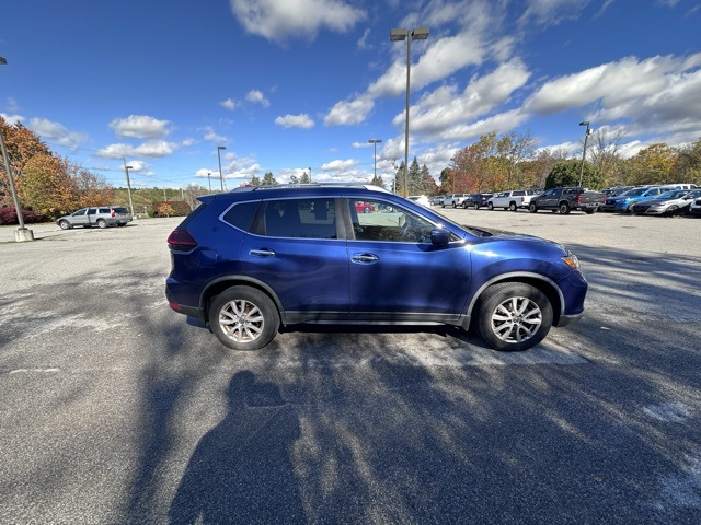 Used 2019 Nissan Rogue SV with VIN KNMAT2MV5KP555873 for sale in Mechanicville, NY
