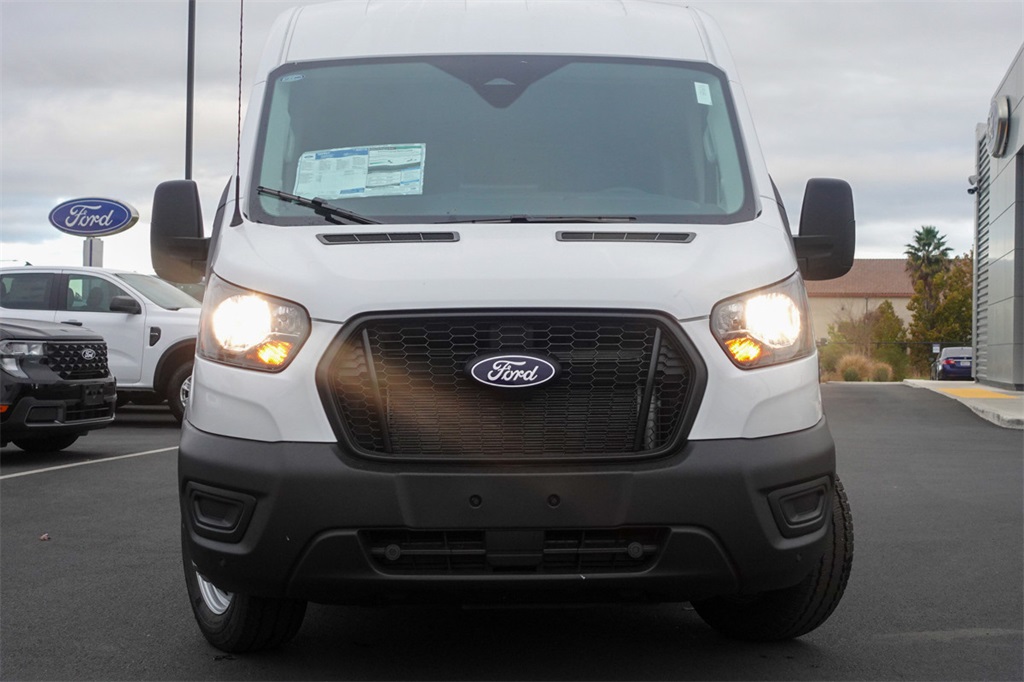 2026 Ford Transit Cargo photo 3