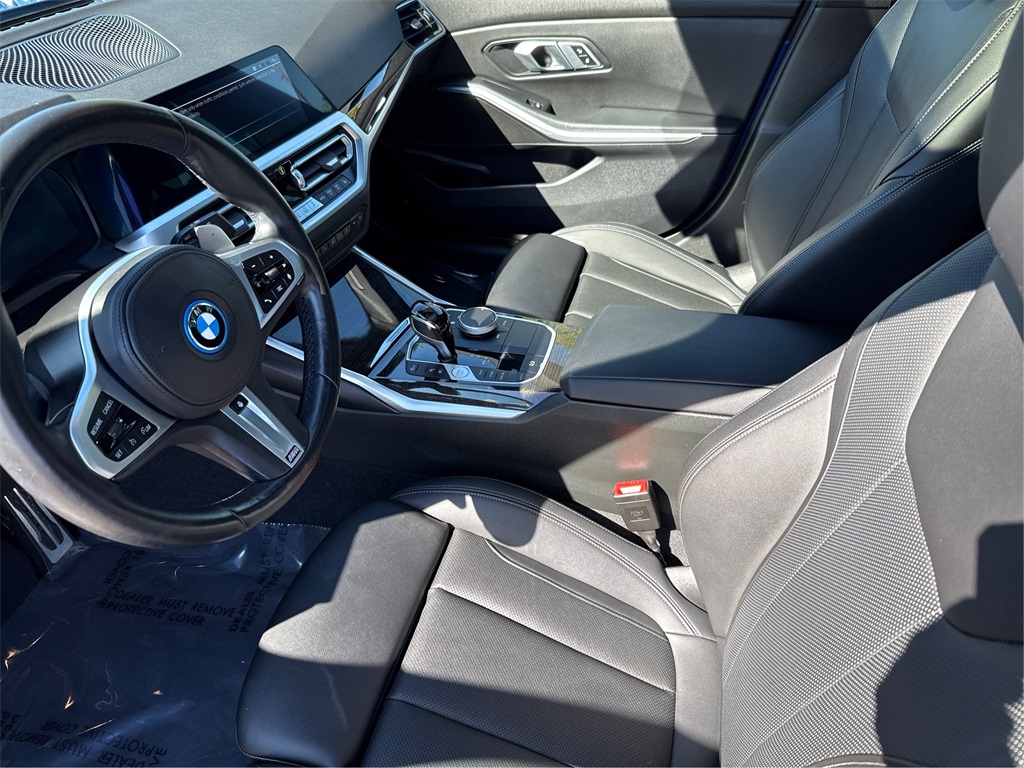 2022 Bmw 330e 3-Series photo 9