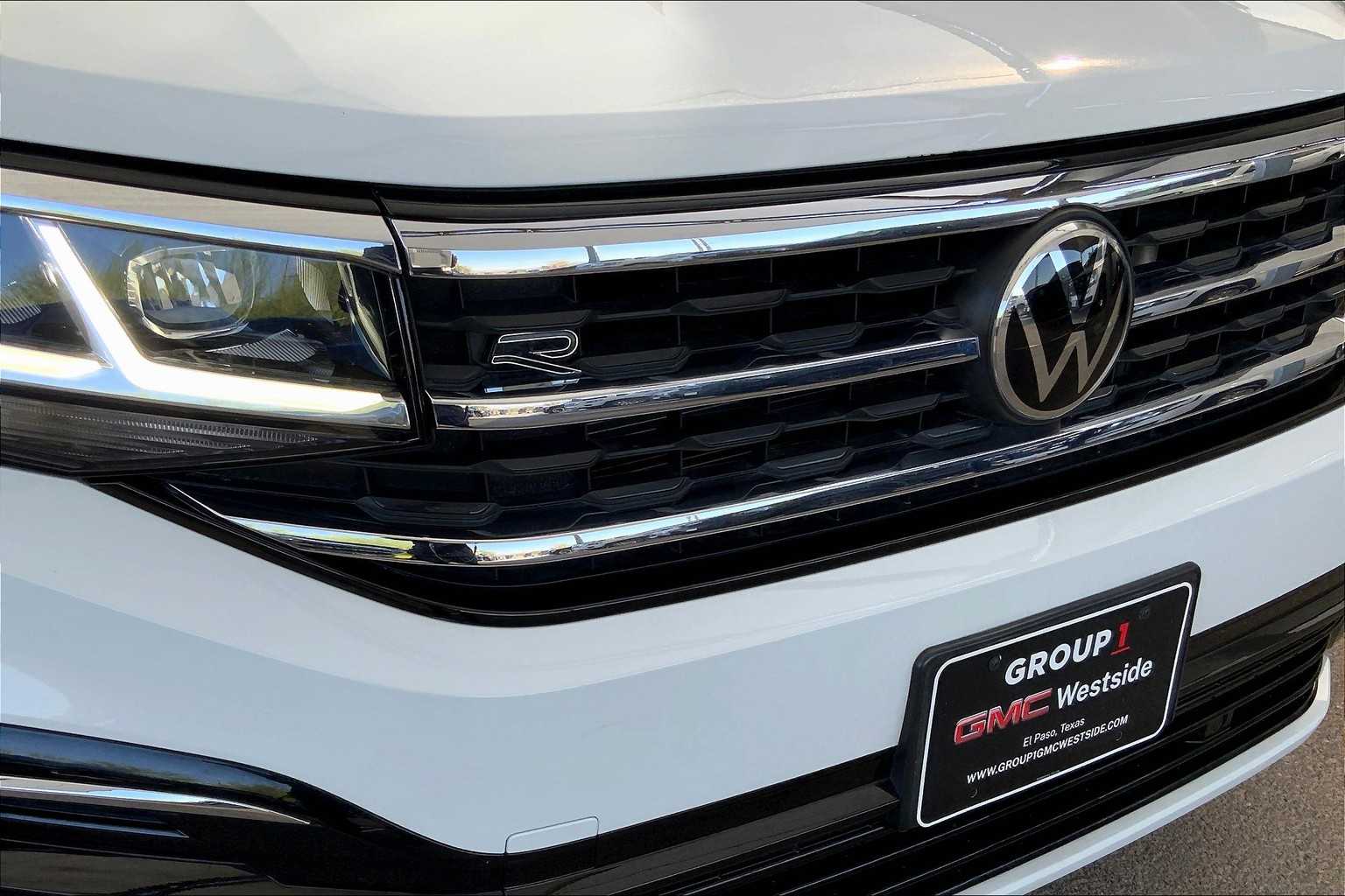 2021 Volkswagen Atlas V6 SEL R-Line photo 25