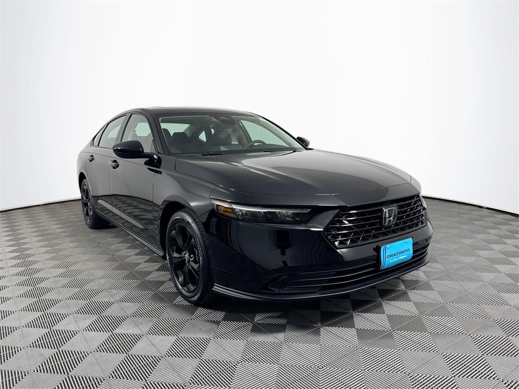 2025 Honda Accord SE photo 4