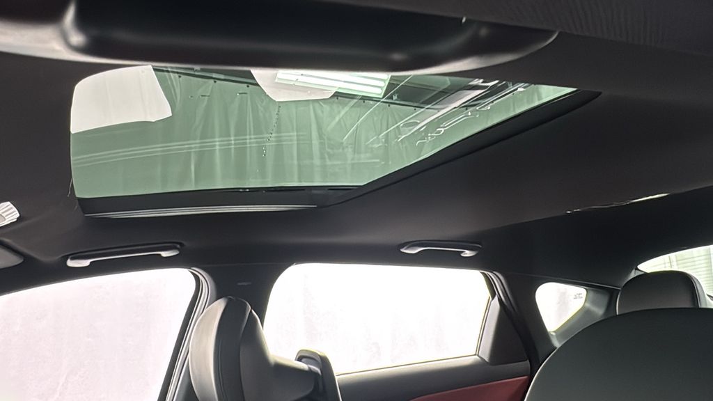 2025 Kia K4 GT-Line photo 30