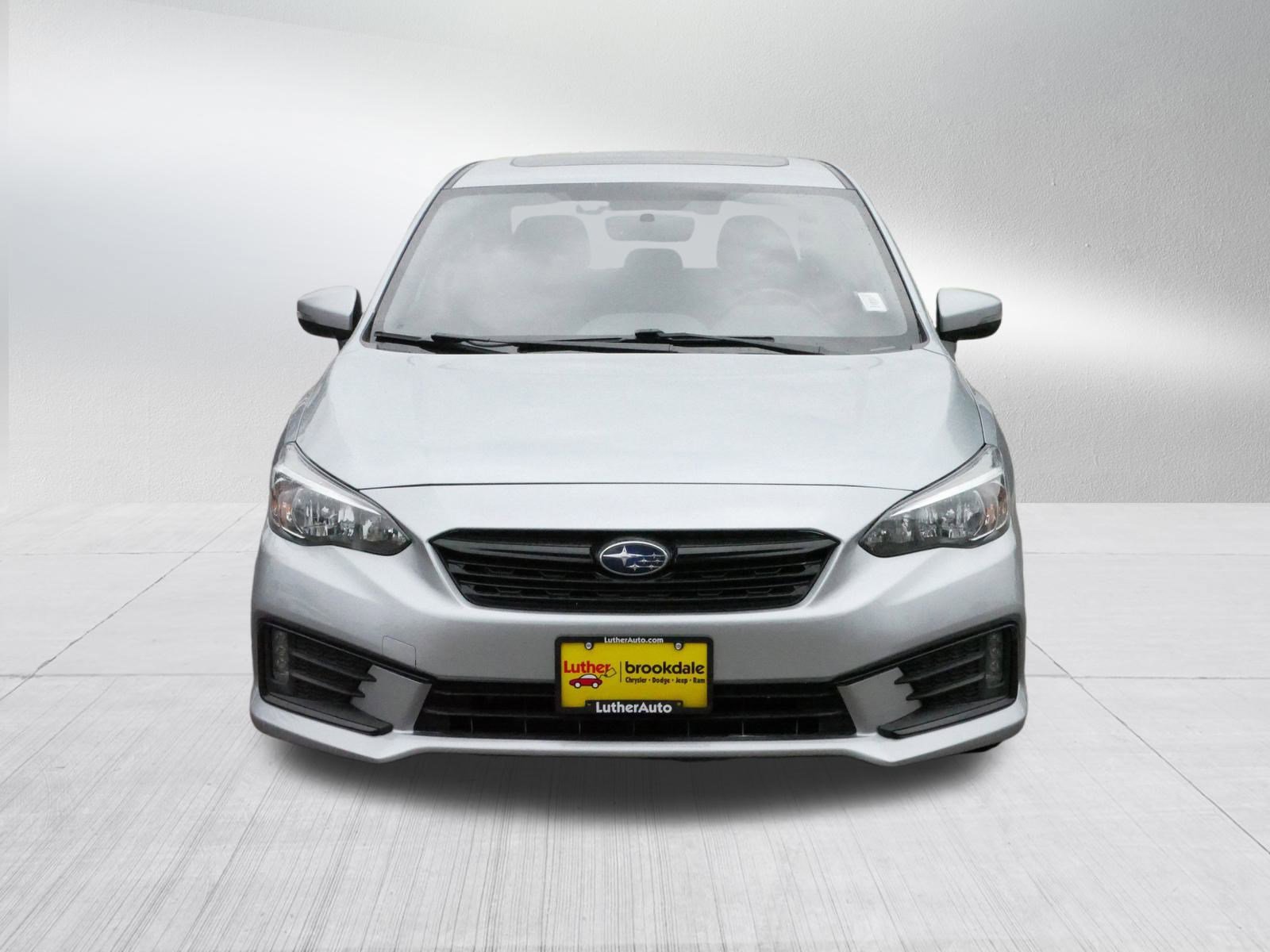 2022 Subaru Impreza Sport photo 2