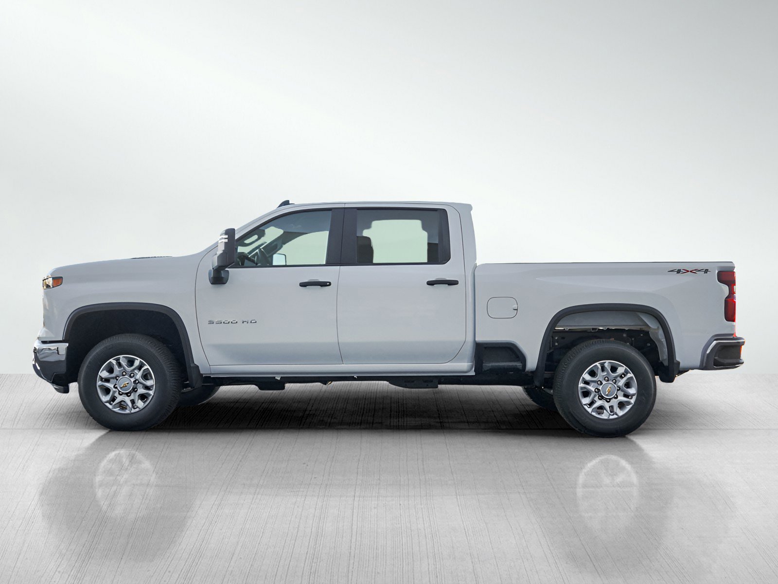 2025 Chevrolet Silverado 3500HD photo 3