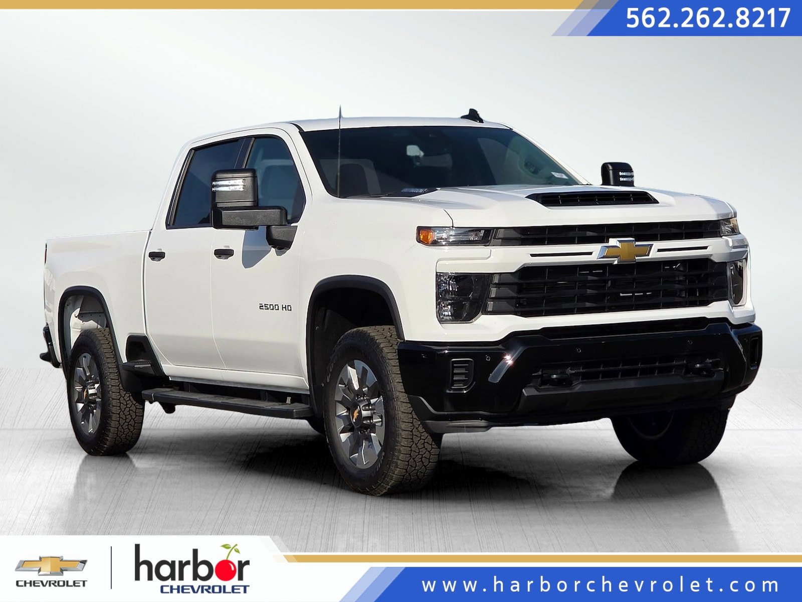 2025 Chevrolet Silverado 2500HD Custom's photo