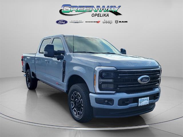 2026 Ford F-250 Super Duty Platinum's photo