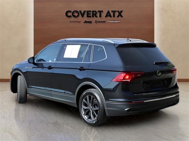 2024 Volkswagen Tiguan SE Wolfsburg Edition photo 3