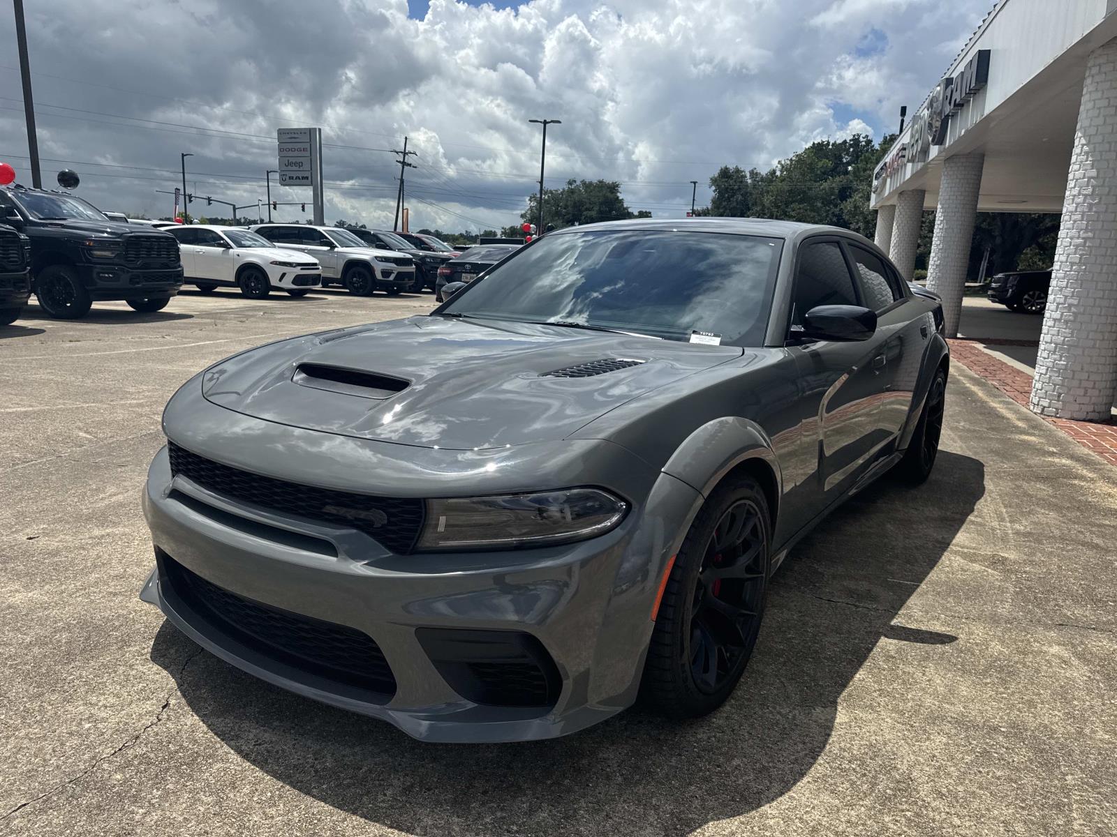 2023 Dodge Charger SRT8 Hellcat Widebody photo 2