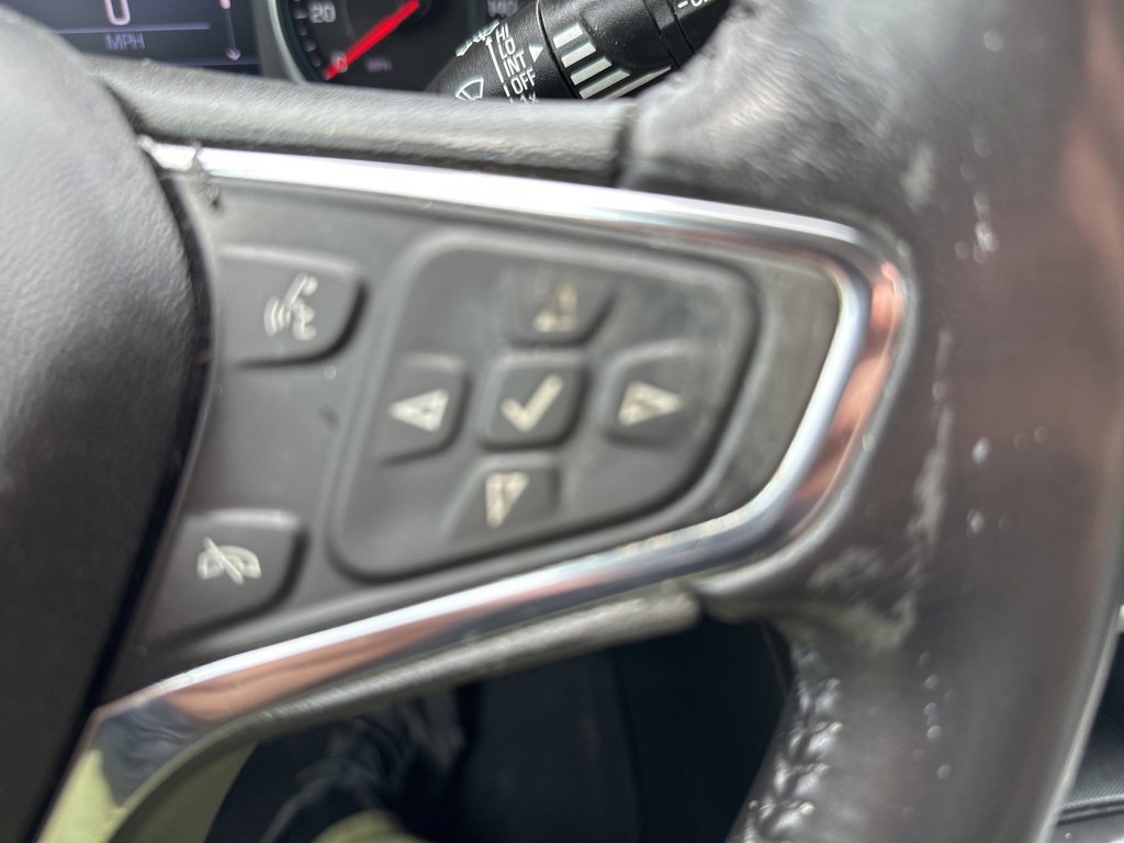 2020 Chevrolet Equinox LT photo 4