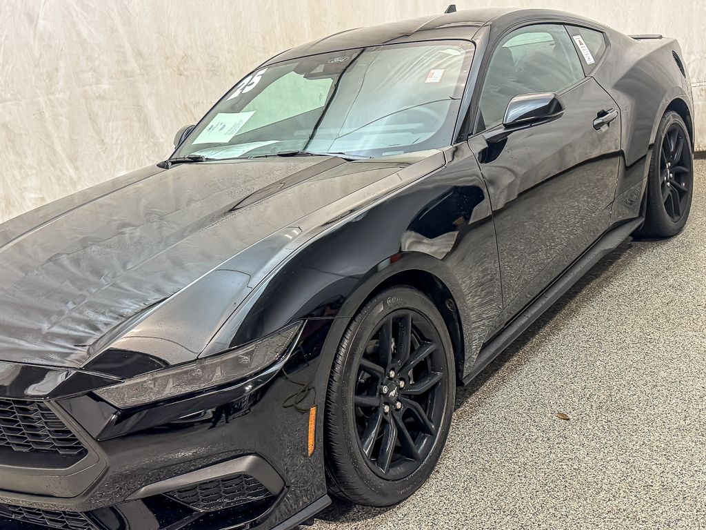 2025 FORD MUSTANG - Image 5