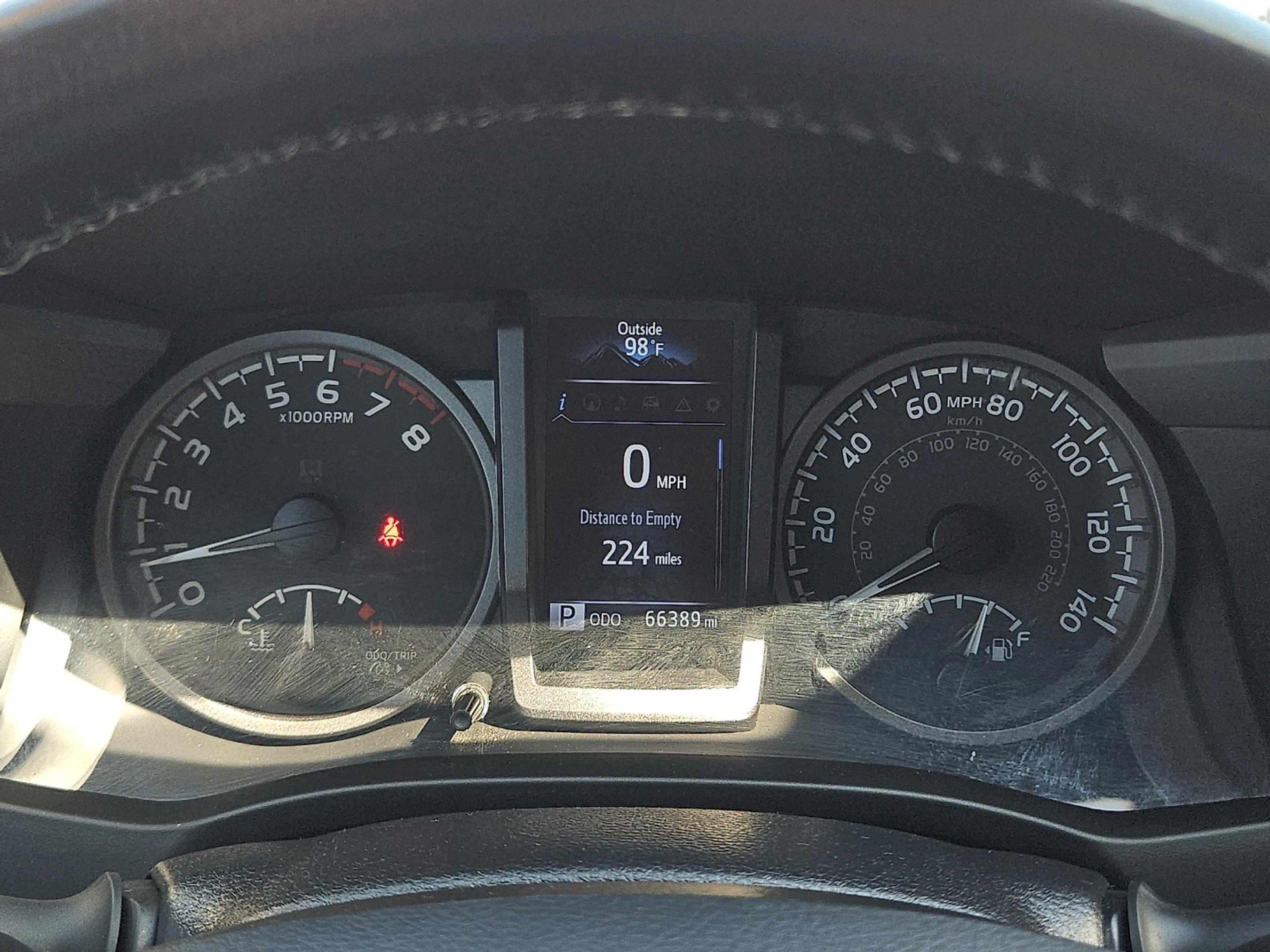 2021 Toyota Tacoma TRD Off-Road photo 31