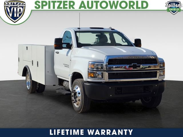 2023 Chevrolet Silverado 4500 Medium Duty Chassis Cab Work Truck's photo
