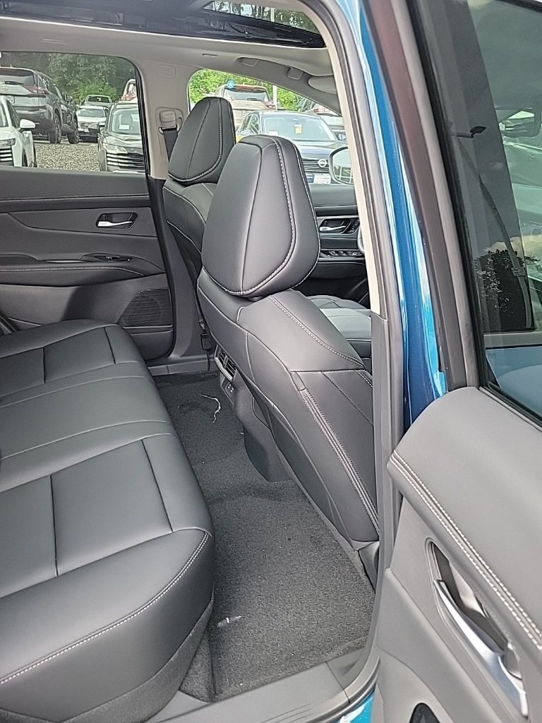 2025 Nissan Murano SL photo 31