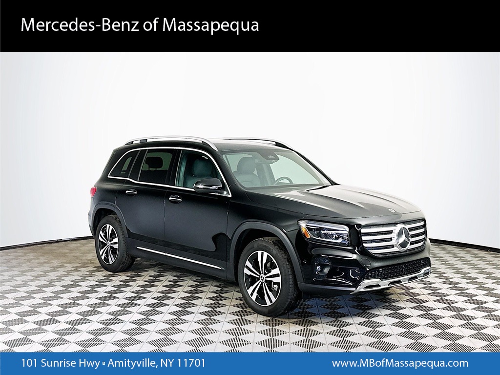 2025 Mercedes-Benz GLB Base's photo