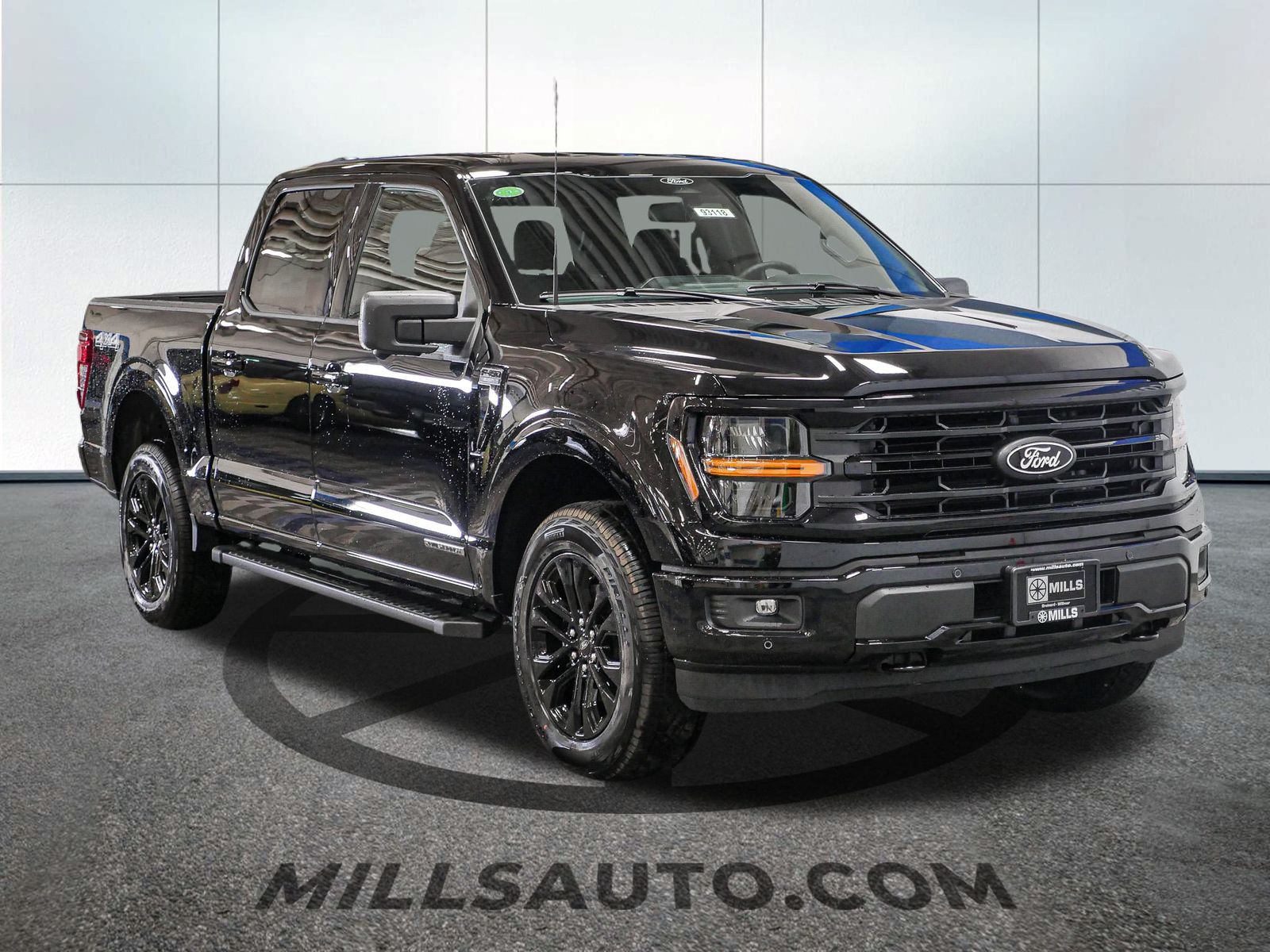 2025 Ford F-150 XLT photo 10