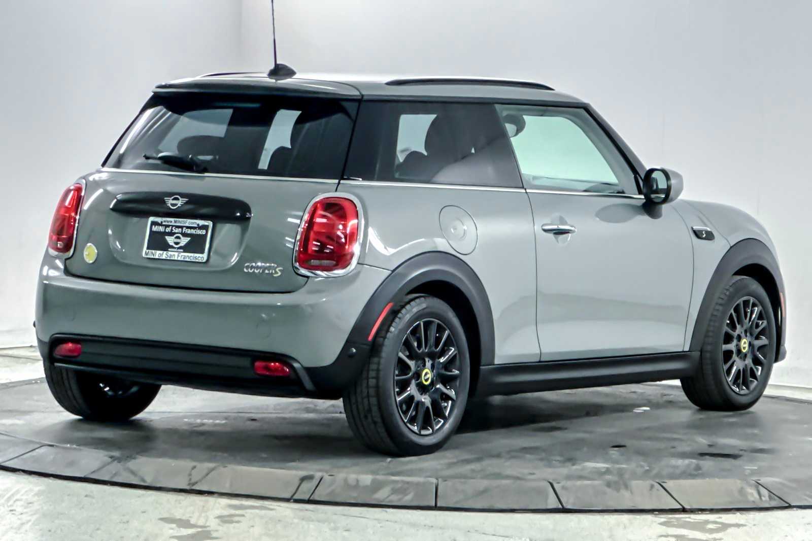 Used 2023 MINI Hardtop 2 Door SE with VIN WMW13DJ05P2S83251 for sale in San Francisco, CA