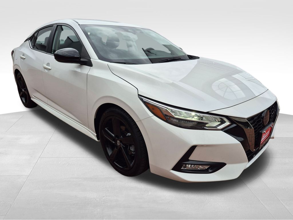 2023 Nissan Sentra SR photo 4