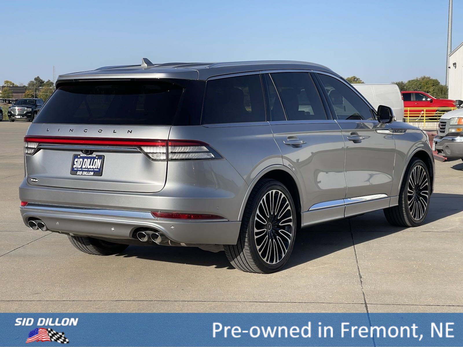 2020 Lincoln Aviator Black Label photo 18