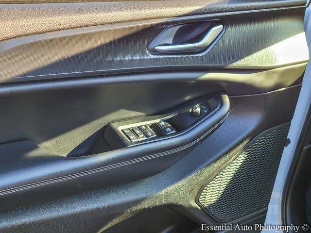 2023 JEEP GRAND CHEROKEE L - Image 15