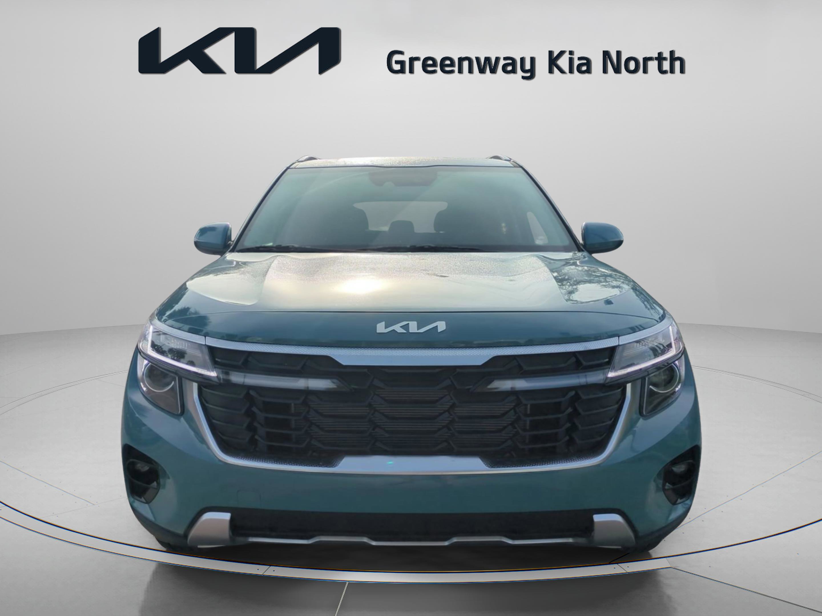 2026 Kia Seltos EX photo 2