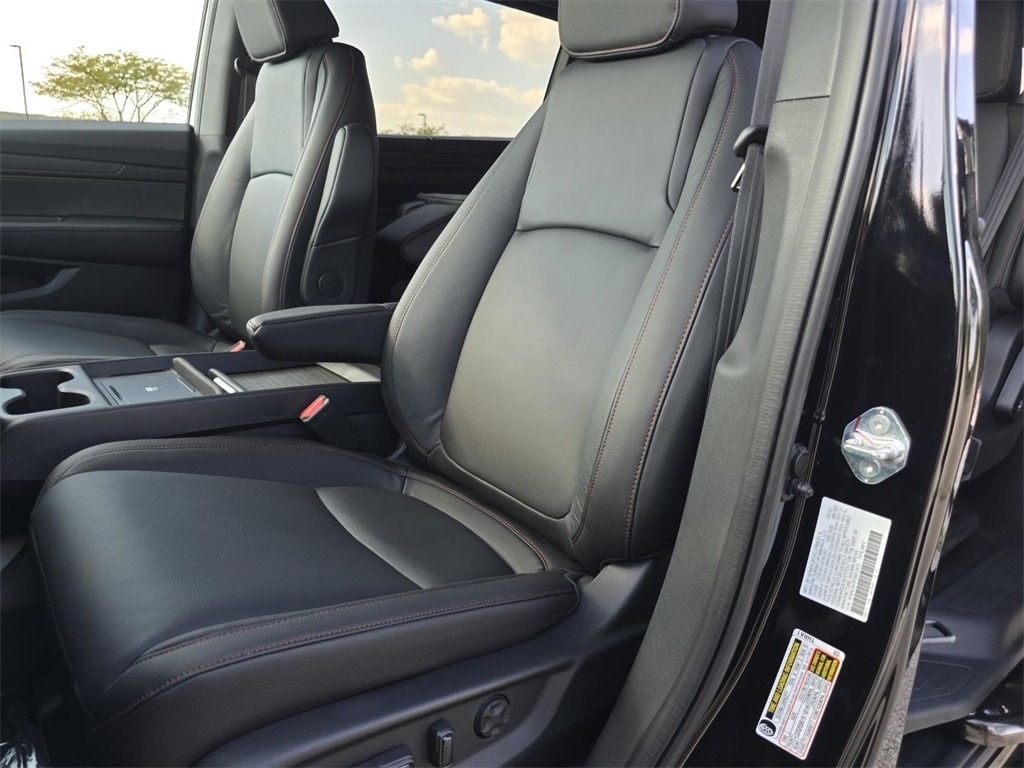 2026 Honda Odyssey photo 21