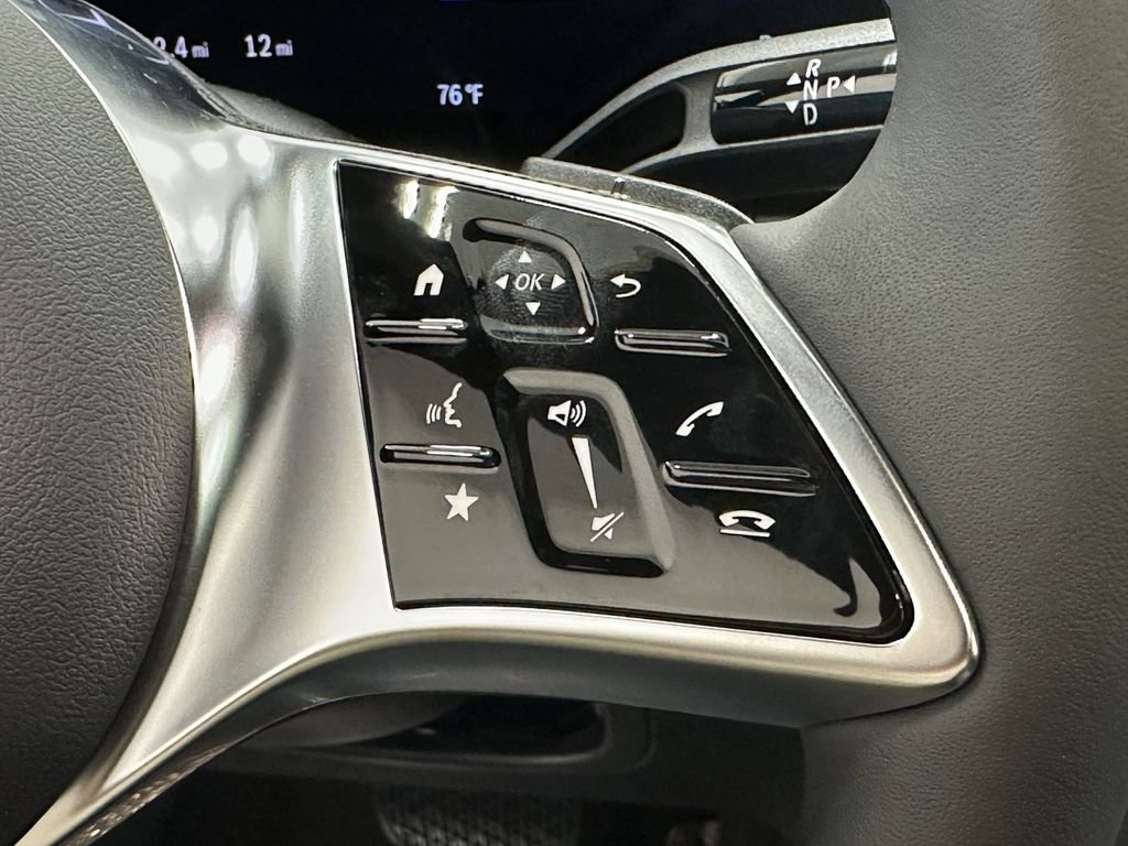 2026 Mercedes Benz GLC 300 photo 29