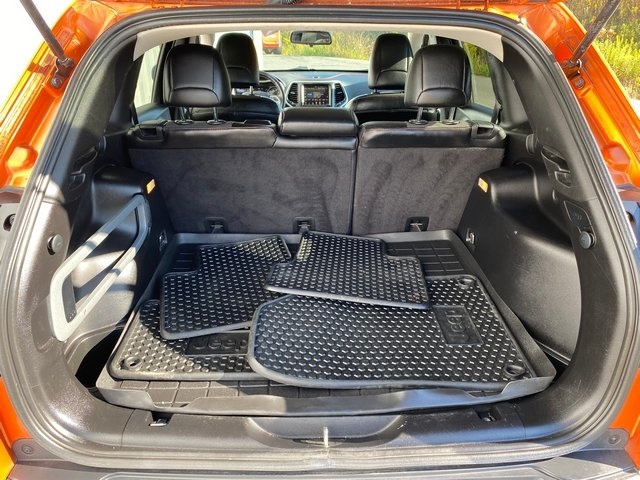 2015 Jeep Cherokee Trailhawk photo 18