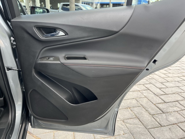 2024 Chevrolet Equinox RS photo 11