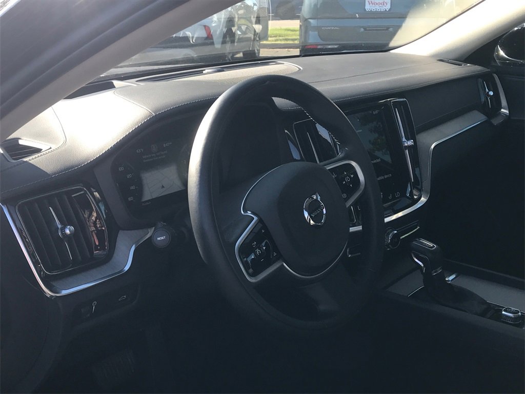 2021 Volvo S60 Inscription photo 12