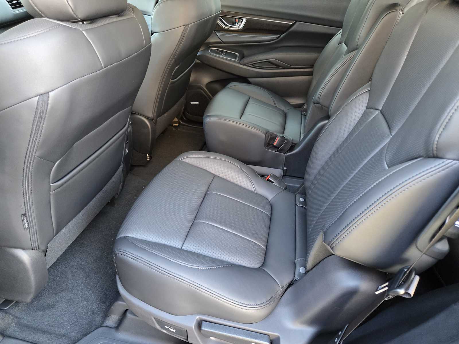 2026 Subaru Ascent Touring - Photo 19