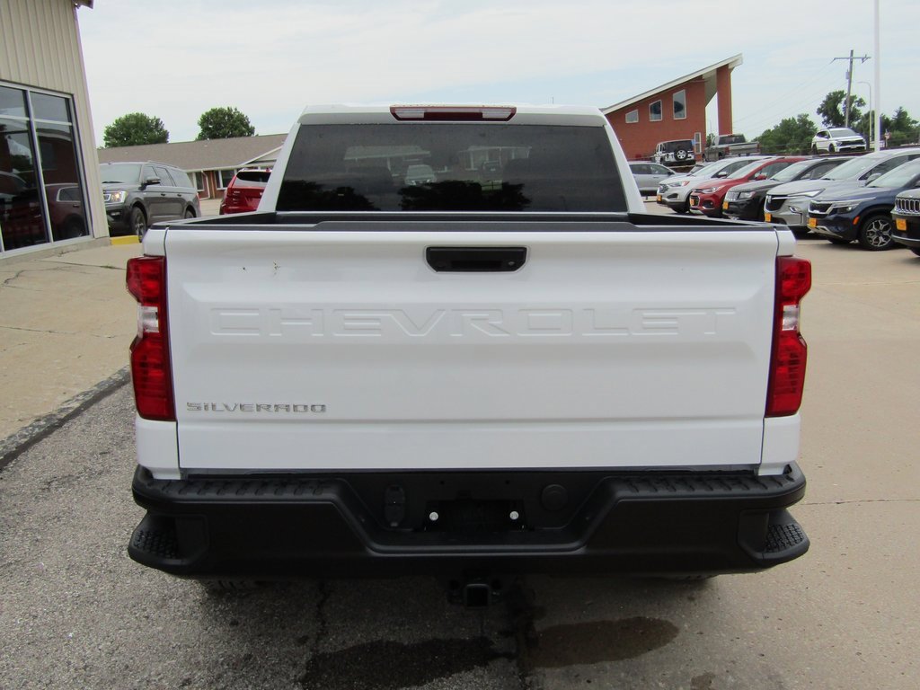 2026 Chevrolet Silverado 1500 photo 4