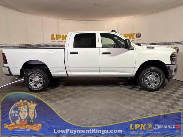 2025 Ram 2500 Tradesman photo 2