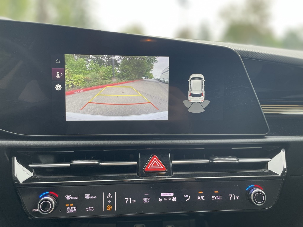 2023 Kia Niro EX photo 15