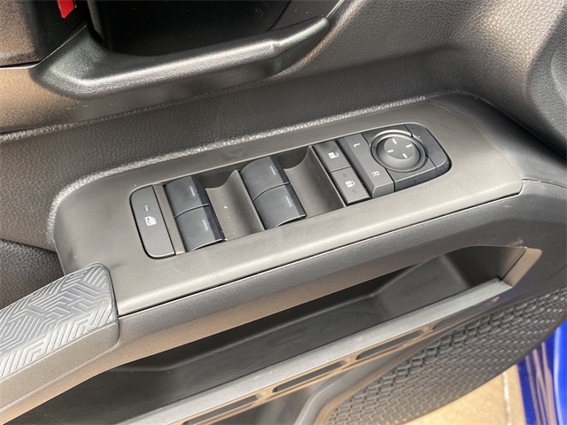 2025 Toyota Tacoma SR5 Double Cab photo 15
