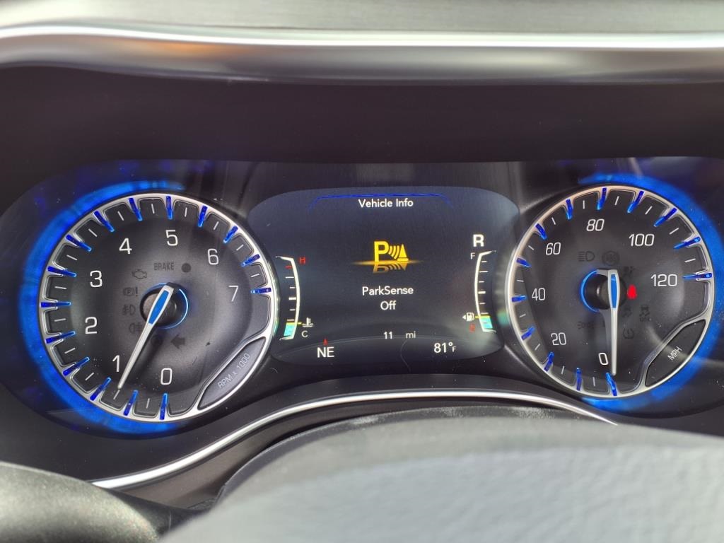2026 Chrysler Pacifica Pinnacle photo 22