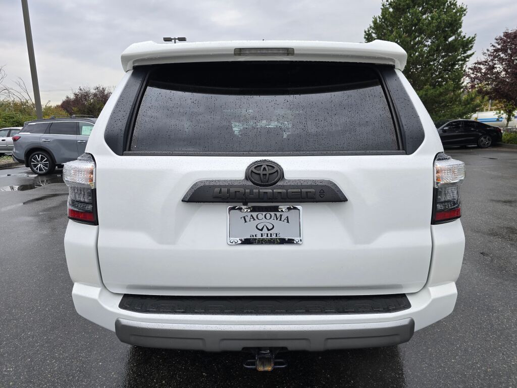 2023 Toyota 4Runner TRD Off-Road Premium photo 4