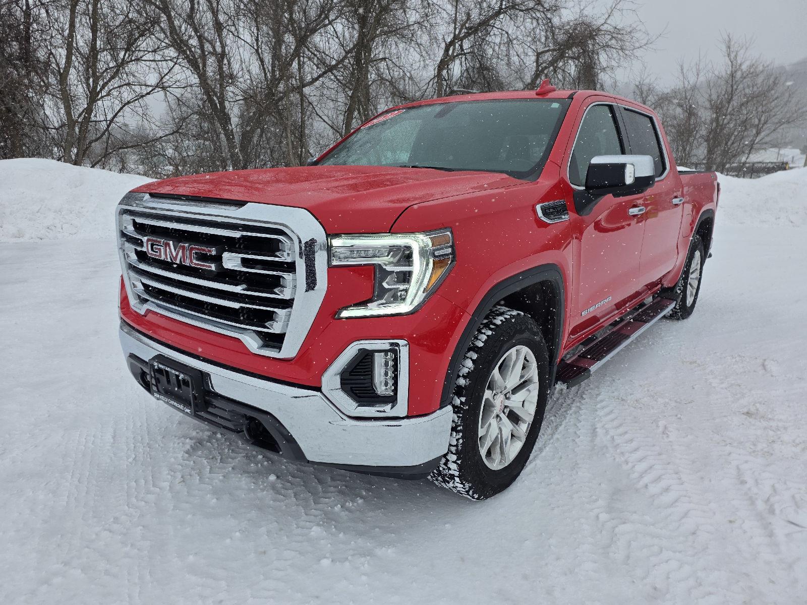 2022 GMC Sierra SLT's photo